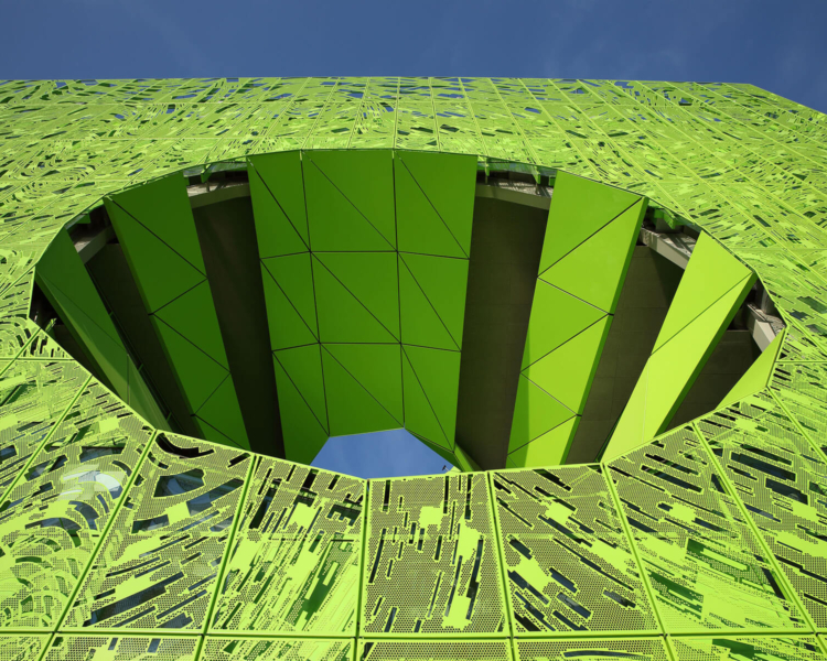 perforerte stålplater 14 perforerte stålplater 14